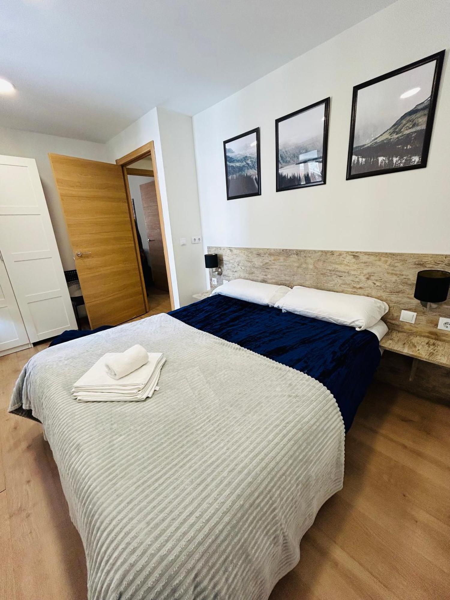 Apartahotel Canfranc Esterno foto