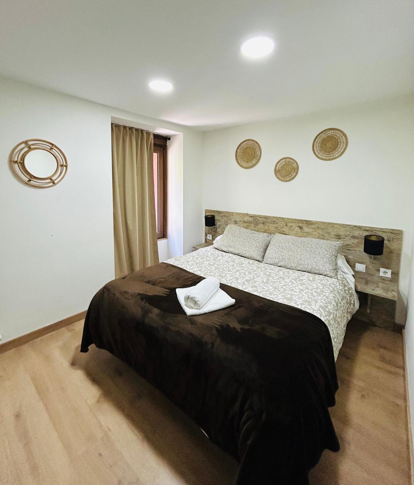 Apartahotel Canfranc Esterno foto